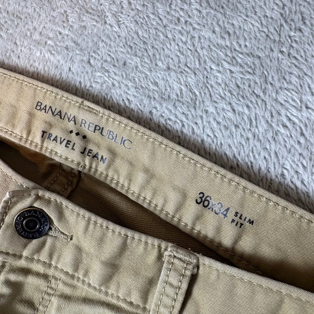 Banana Republic Jeans Mens 36x34 (Fits 36x32) Travel Jean Slim Fit Khaki Stretch